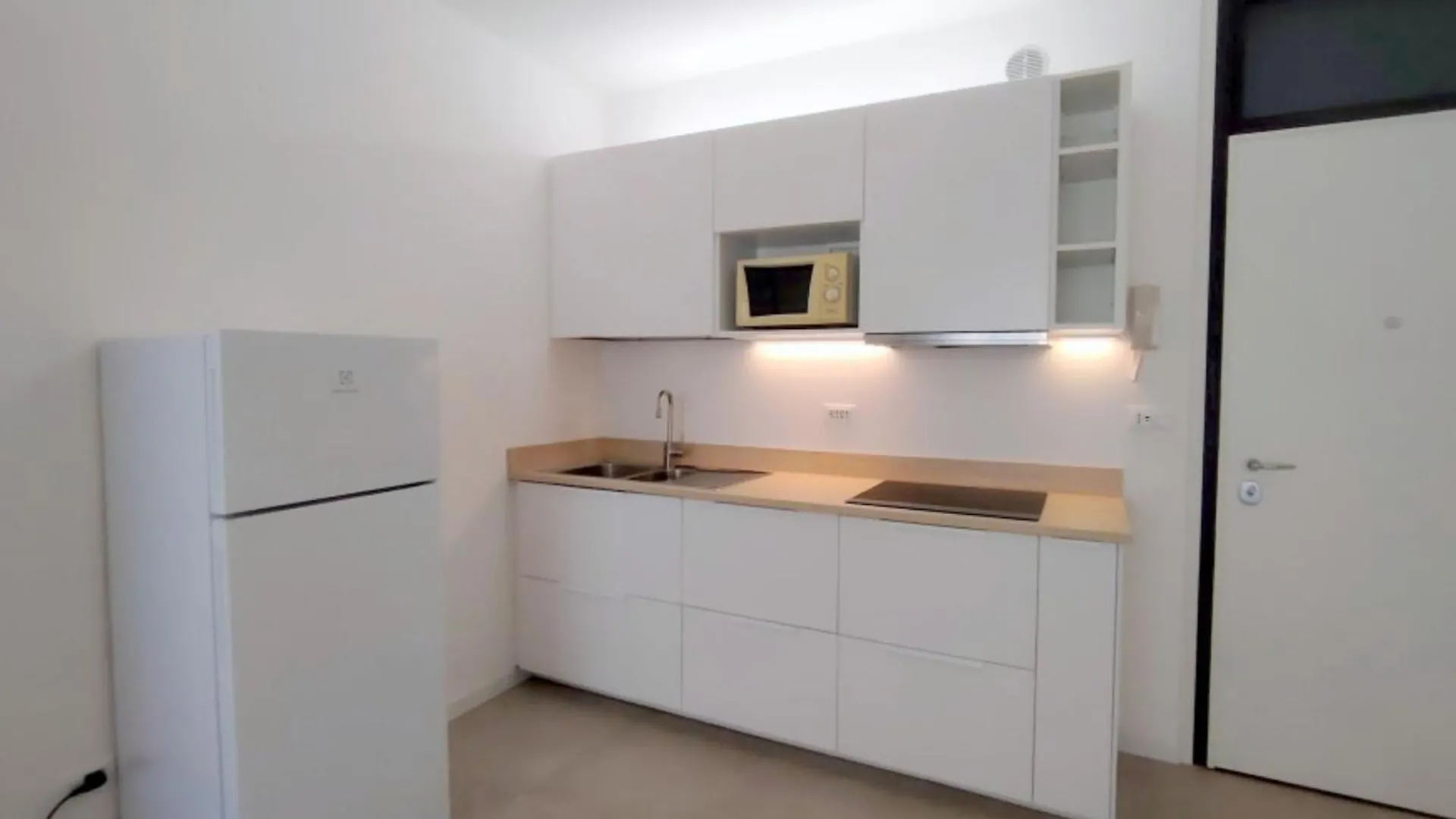 Spacious Family Apartment Near The Beach بيبيوني 0*,