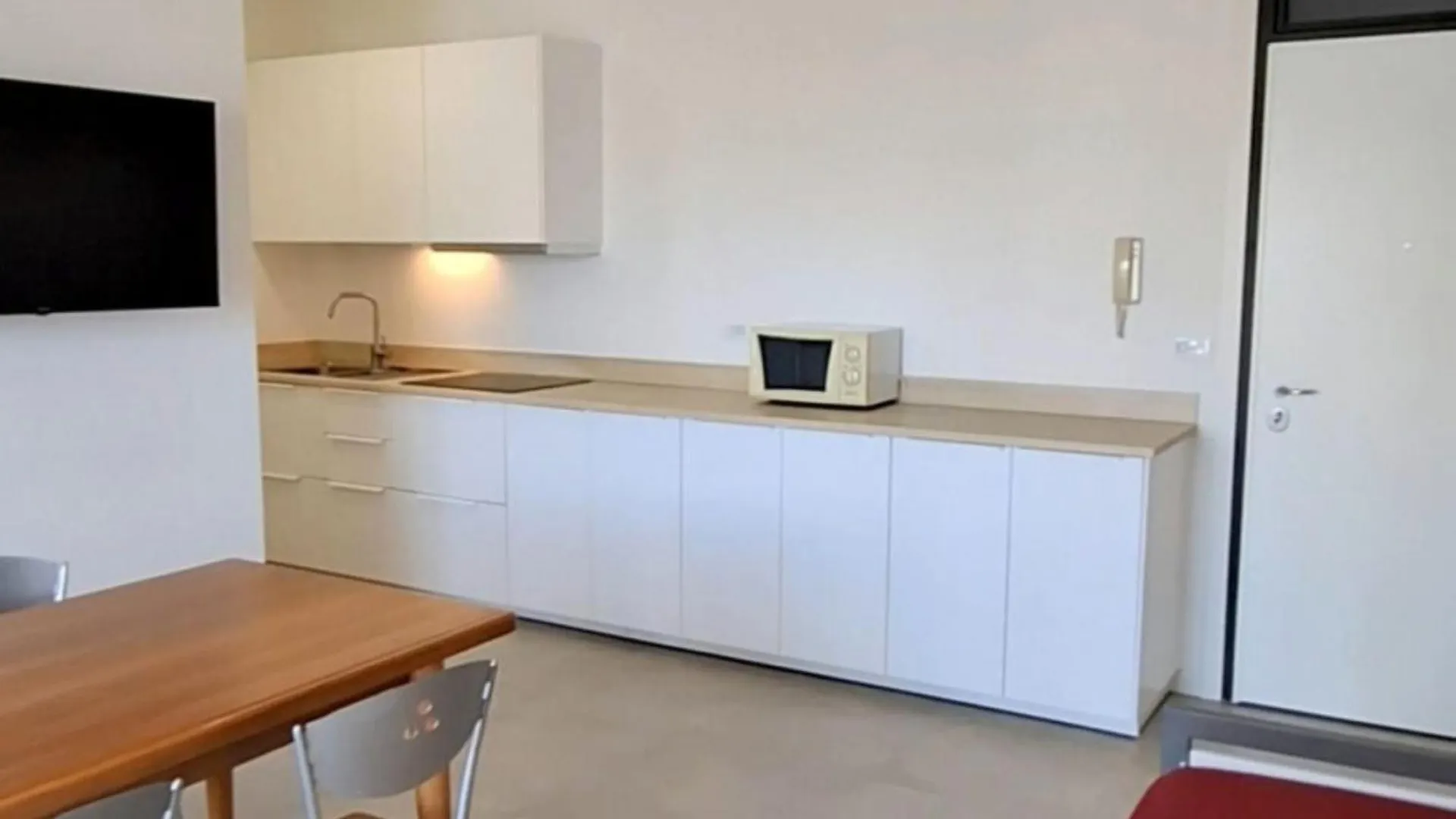 Spacious Family Apartment Near The Beach بيبيوني إيطاليا